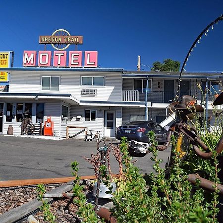 Oregon Trail Motel And Restaurant Baker City Exterior photo